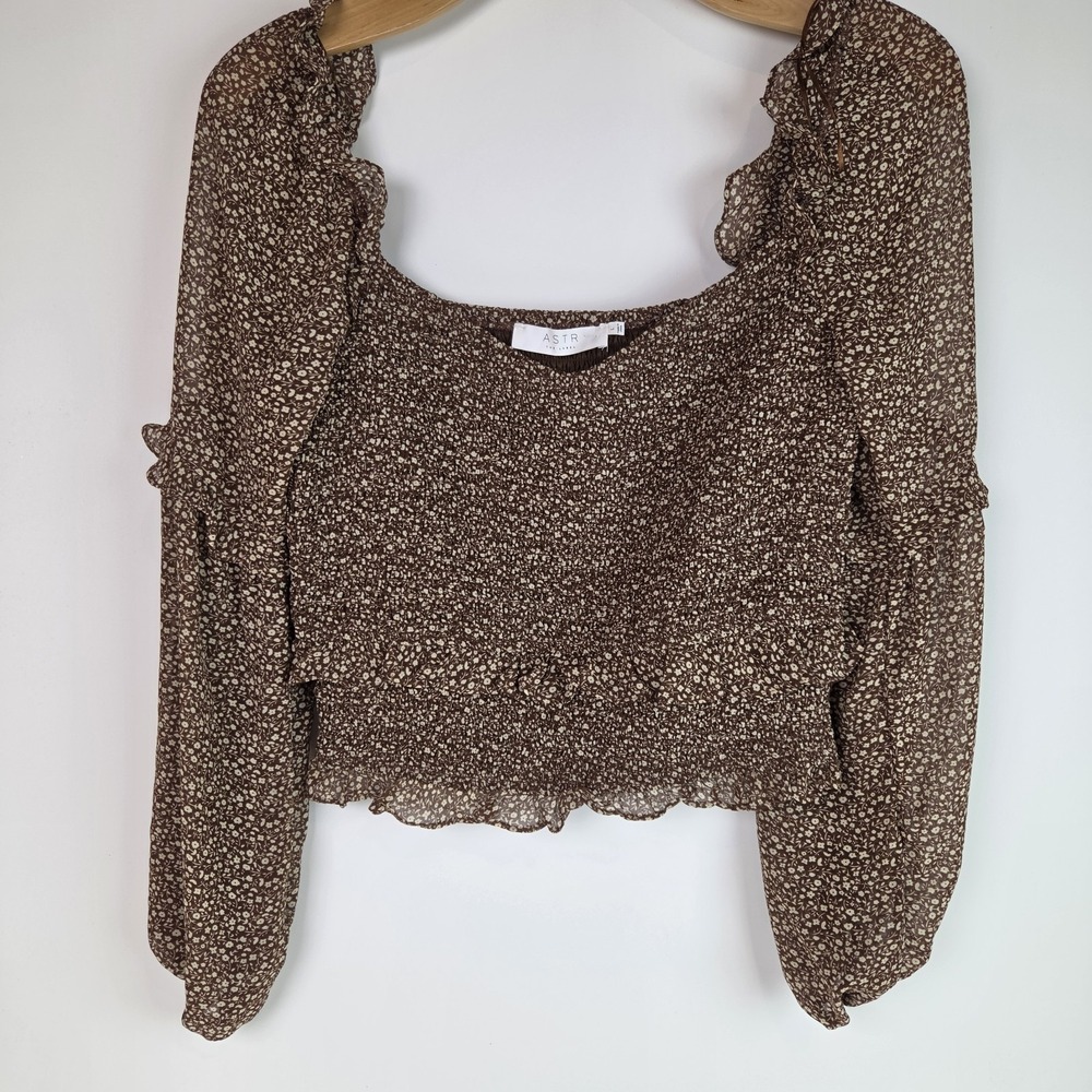 ASTR The Label Size L Smocked Floral Crop Top Brown Ruffle Balloon Sleeve